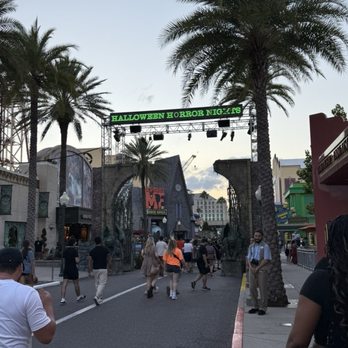 Halloween Horror Nights - Haunted Houses Near Me - Orlando, Florida Halloween Horror Nights - Haunted Houses Near Me - Orlando, Florida