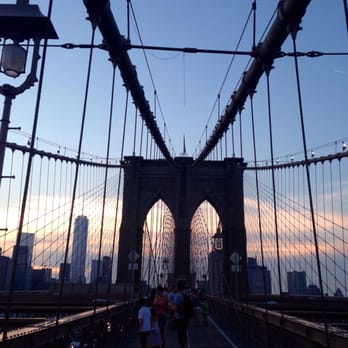 Brooklyn Bridge - Landmarks & Historical Buildings Near Me - Brooklyn, New York