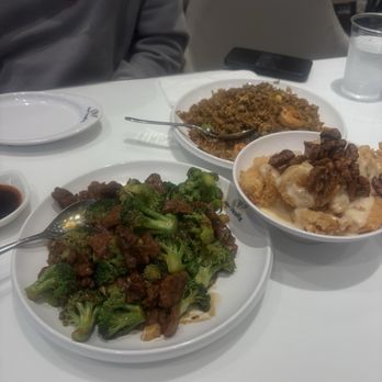 Super Dumpling - beef & Broccoli Beef 西兰花炒牛肉Honey Walnut Shrimp 核桃虾仁Shrimp Fried Rice 虾仁蛋炒饭shrimp - Noodles Near Me - Orange, California Super Dumpling - beef & Broccoli Beef 西兰花炒牛肉Honey Walnut Shrimp 核桃虾仁Shrimp Fried Rice 虾仁蛋炒饭shrimp - Noodles Near Me - Orange, California