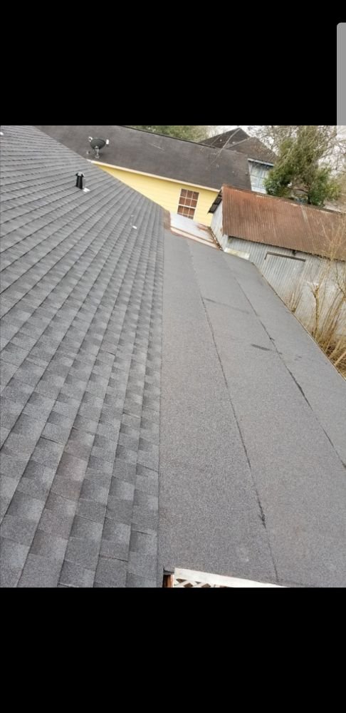 Slide of Jason Hunt Roofing