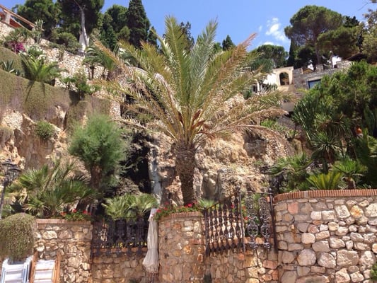 Aeneas' Landing Resort by null