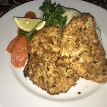 Falletta's Restaurant - Chicken cutlets - Italian Near Me - East Amherst, New York