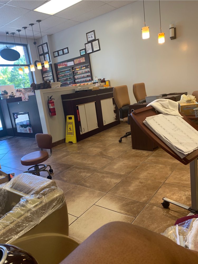 1ST NAIL & SPA 43 Photos & 25 Reviews Nail Salons 90 Lowes Dr