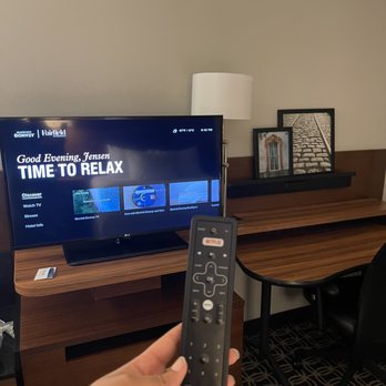 Fairfield by Marriott Inn & Suites Savannah Midtown - Tv - Hotels Near Me - Savannah, Georgia