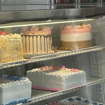 Elizabeth Bakery - Big celebration cakes - Bakeries Near Me - South Gate, California Elizabeth Bakery - Big celebration cakes - Bakeries Near Me - South Gate, California