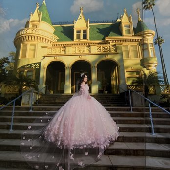 AVMPhotoboutique - Quinceañera prephoto shoot - Event Photography Near Me - Anaheim, California