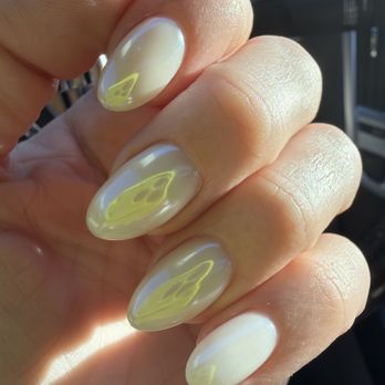 Nail Bar Studio - Nail Salons Near Me - Glendale, California