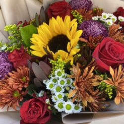 UES Petals - Beautiful fresh flower bouquets & orchids, delivered same day!