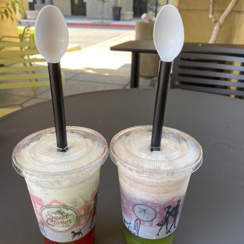 The Sweet Corner - On the left is #6 on the menu (Che trai cay). On the right is #7 (dau do banh lot) - Coffee & Tea Near Me - San Jose, California The Sweet Corner - On the left is #6 on the menu (Che trai cay). On the right is #7 (dau do banh lot) - Coffee & Tea Near Me - San Jose, California