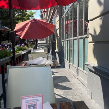 Maison Harlem - Patio - French Near Me - New York, New York