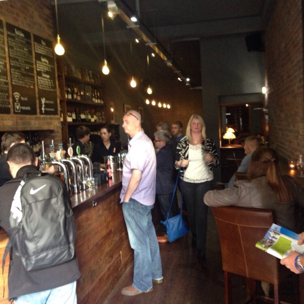 The Decanter - Wine Bars Near Me - Leeds, XWY