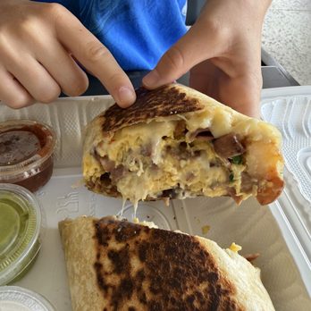 Eggs 'n Things - Breakfast Burrito - American Near Me - Kapolei, Hawaii
