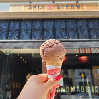 Salt & Straw - Ice Cream & Frozen Yogurt Near Me - Pasadena, California Salt & Straw - Ice Cream & Frozen Yogurt Near Me - Pasadena, California