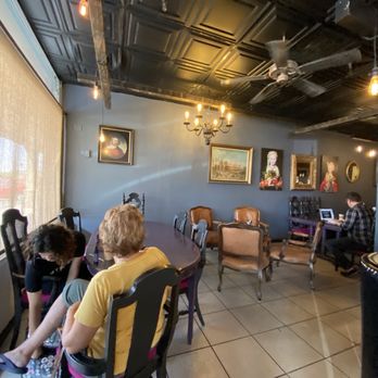 Steve's Espresso - Inside seating - Coffee & Tea Near Me - Tempe, Arizona