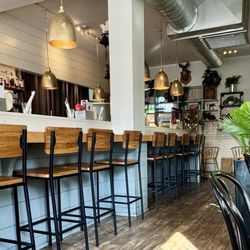 Rooster Street Brewing - Interior
