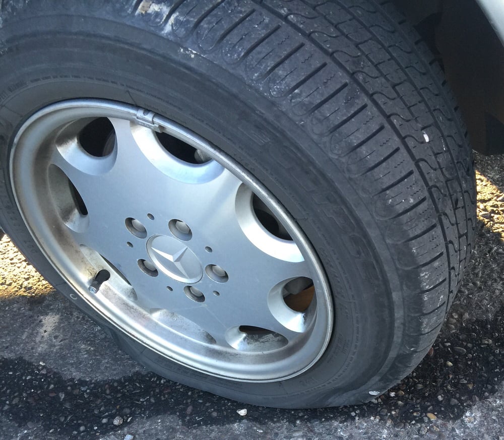 Les Schwab Tire Center