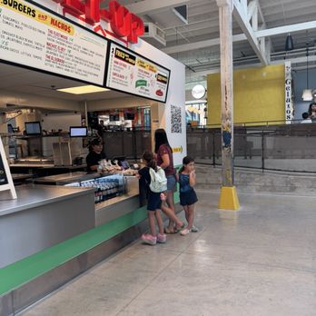 Make Ready Market - Burgers Near Me - San Antonio, Texas Make Ready Market - Burgers Near Me - San Antonio, Texas