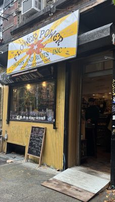 Flower Power Herbs & Roots by null