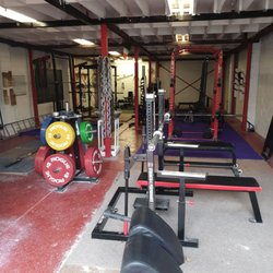 Cork Strength and Performance Centre - The main floor of the gym.