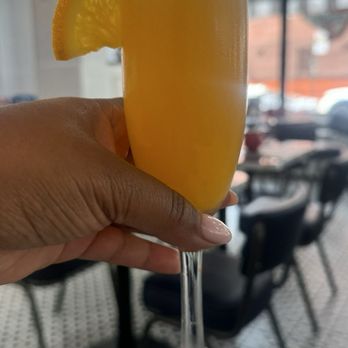 Diner 24 - Mimosa - Burgers Near Me - New York, New York