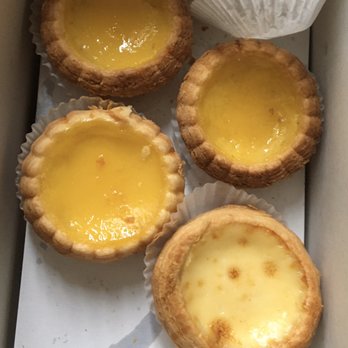 Jim's Bakery - Egg tarts and Portuguese Egg Tart (bottom right) - Bakeries Near Me - Monterey Park, California