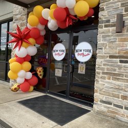 New York Pizza & Pasta - Entrance