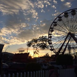 Feria de León - Rueda de la fortuna celestial.