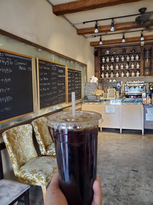 Paradocs Coffee & Tea by null