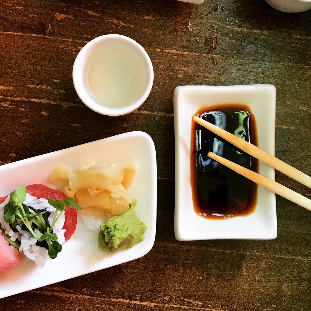 Fish N Gari - The sakura roll (cucumber, avocado topped with tuna and yellowtail). It just feels healthy. - Sushi Bars Near Me - San Francisco, California