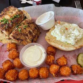 98 Bar-B-Que - Mahi Mahi fish sandwich and sweet potato puffs - Barbeque Near Me - Santa Rosa Beach, Florida 98 Bar-B-Que - Mahi Mahi fish sandwich and sweet potato puffs - Barbeque Near Me - Santa Rosa Beach, Florida