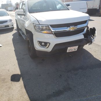 CARSTAR Capitol Collision Center - Body Shops Near Me - Sacramento, California