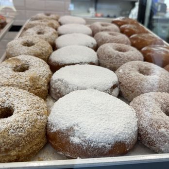 Randy’s Donuts - Donuts Near Me - New York, New York Randy’s Donuts - Donuts Near Me - New York, New York