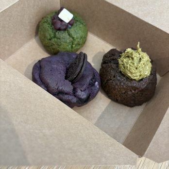 Re Bakesic - Matcha, ube Oreo, and hojicha pistachio cookies - Bakeries Near Me - Alhambra, California Re Bakesic - Matcha, ube Oreo, and hojicha pistachio cookies - Bakeries Near Me - Alhambra, California
