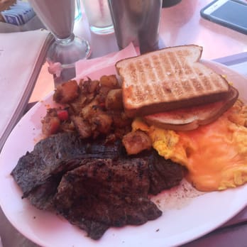Big Pink - Steak & eggs ! ....sooo much steak. Like a 24oz skirt - Pizza Near Me - Miami Beach, Florida