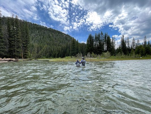 Gallatin River Guides by null
