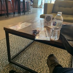 Relaxing tasting area Relaxing tasting area