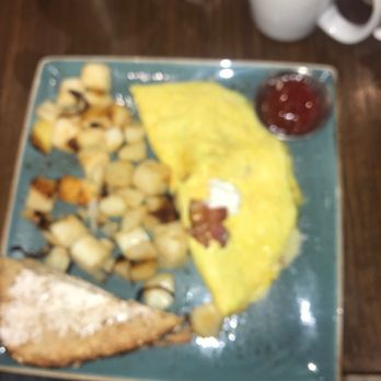 First Watch - Bacon avocado omelette - Breakfast & Brunch Near Me - Pittsburgh, Pennsylvania First Watch - Bacon avocado omelette - Breakfast & Brunch Near Me - Pittsburgh, Pennsylvania