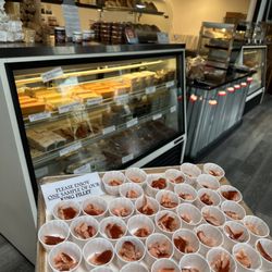 Neahkahnie Smoke House - King Smoked Salmon Samples