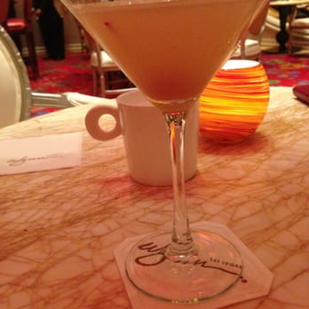 Overlook Lounge, Aperitifs & Spirits - The Pear-a-sol - Lounges Near Me - Las Vegas, Nevada