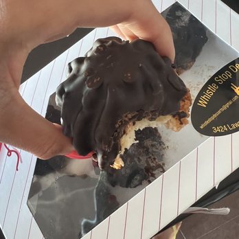 Whistle Stop Desserts - Bakeries Near Me - Oceanside, New York