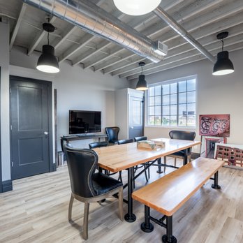 360 Chicago Tours - Real Estate Photography Provided in Collaboration w/ 360 Chicago Tours and Arrone Rolle Photography LLC - Real Estate Photography Near Me