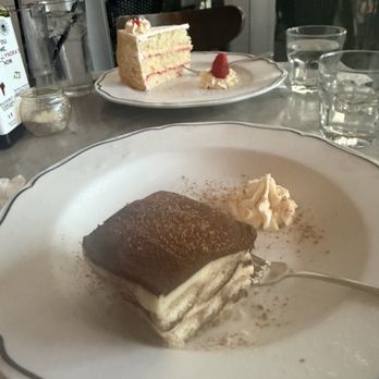 Lynora's Italian Restaurant - Dessert, tiramisu, and strawberry cream cake - Pizza Near Me - Boca Raton, Florida Lynora's Italian Restaurant - Dessert, tiramisu, and strawberry cream cake - Pizza Near Me - Boca Raton, Florida