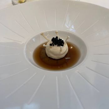 L'Epicure - Black Truffle Scrambled Eggs topped with Mushroom jelly and Mushroom foam - French Near Me - Paris, 75