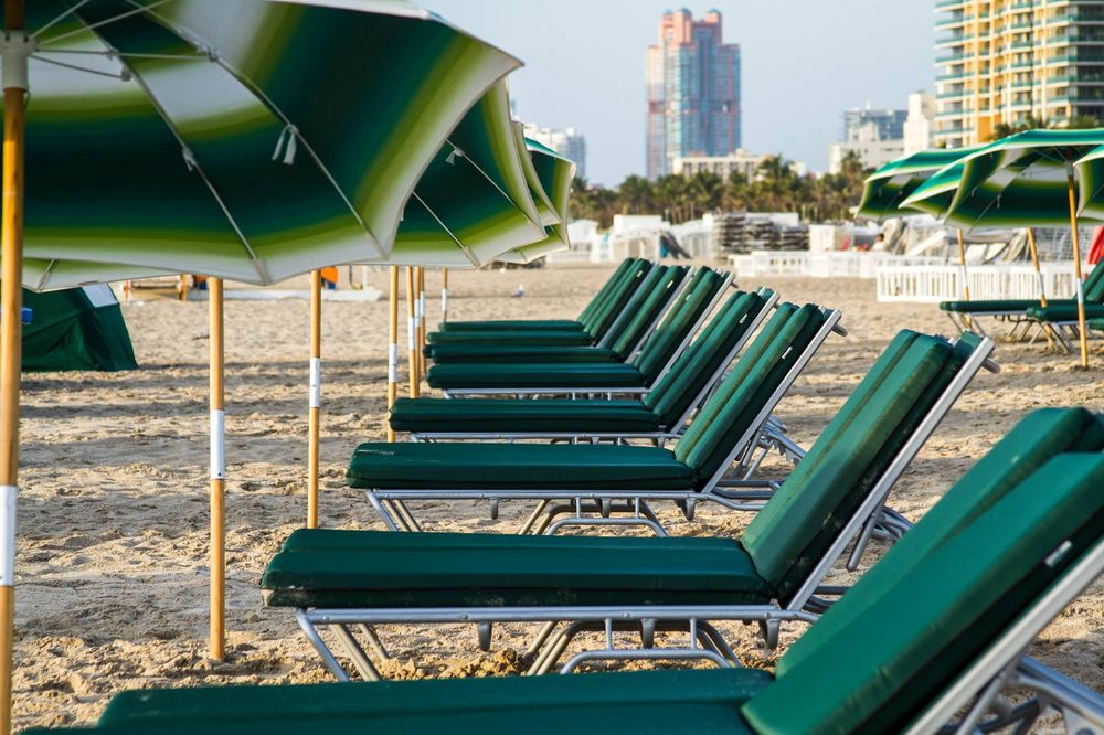Kimpton Surfcomber Hotel