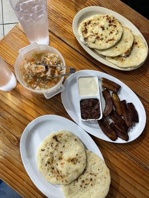 Rincon Salvadoreño by null