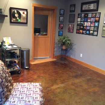 Focus Mastering - Entry way - Music Production Services Near Me - Omaha, Nebraska Focus Mastering - Entry way - Music Production Services Near Me - Omaha, Nebraska