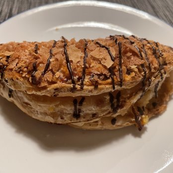 Lavender Bakery & Cafe' - Pear Chausson - Cafes Near Me - Berkeley, California
