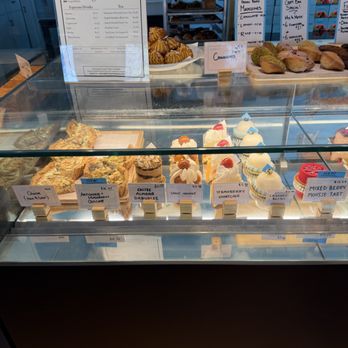 Croissante - Bakeries Near Me - Los Gatos, California