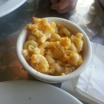 Vonda's Kitchen - Mac and cheese - Soul Food Near Me - Newark, New Jersey Vonda's Kitchen - Mac and cheese - Soul Food Near Me - Newark, New Jersey