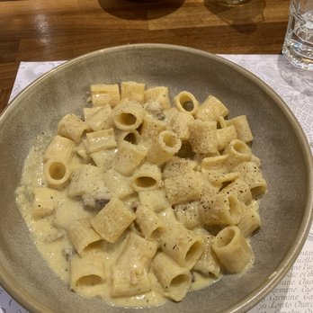 Salvi's - GF Carbonara - Italian Near Me - Manchester, XGM